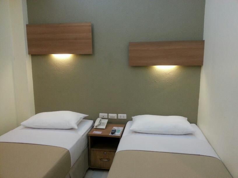 The Center Suites Cebu Exterior foto