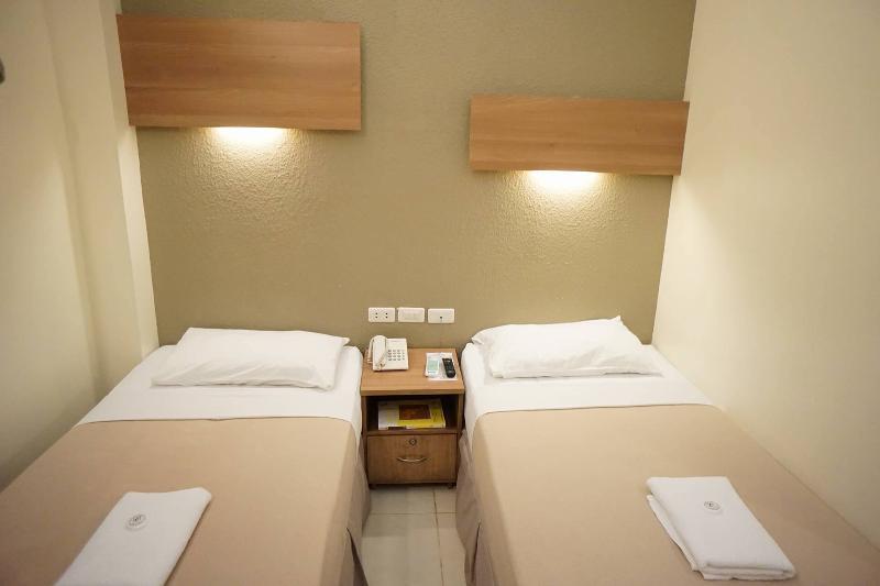 The Center Suites Cebu Exterior foto