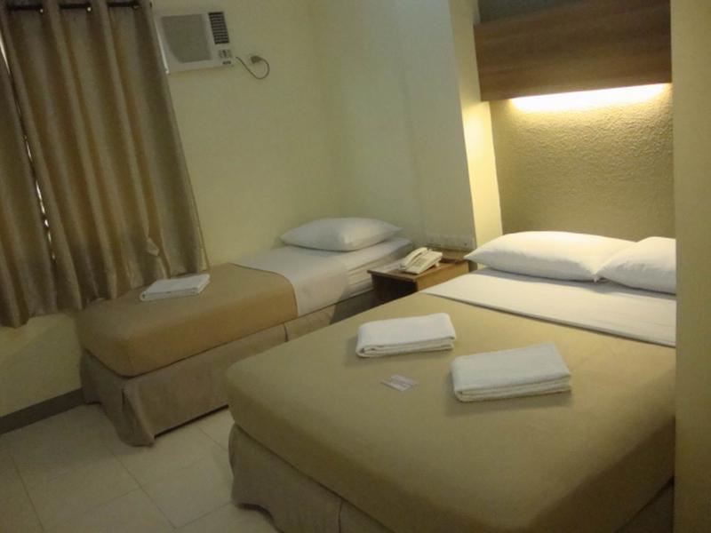 The Center Suites Cebu Exterior foto